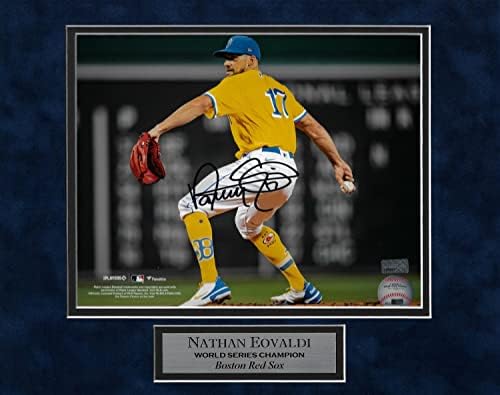 Nathan Eovaldi İmzalı Fotoğraf Pitch City Connect Sarı Üniforma 11×14 - İmzalı MLB Formaları